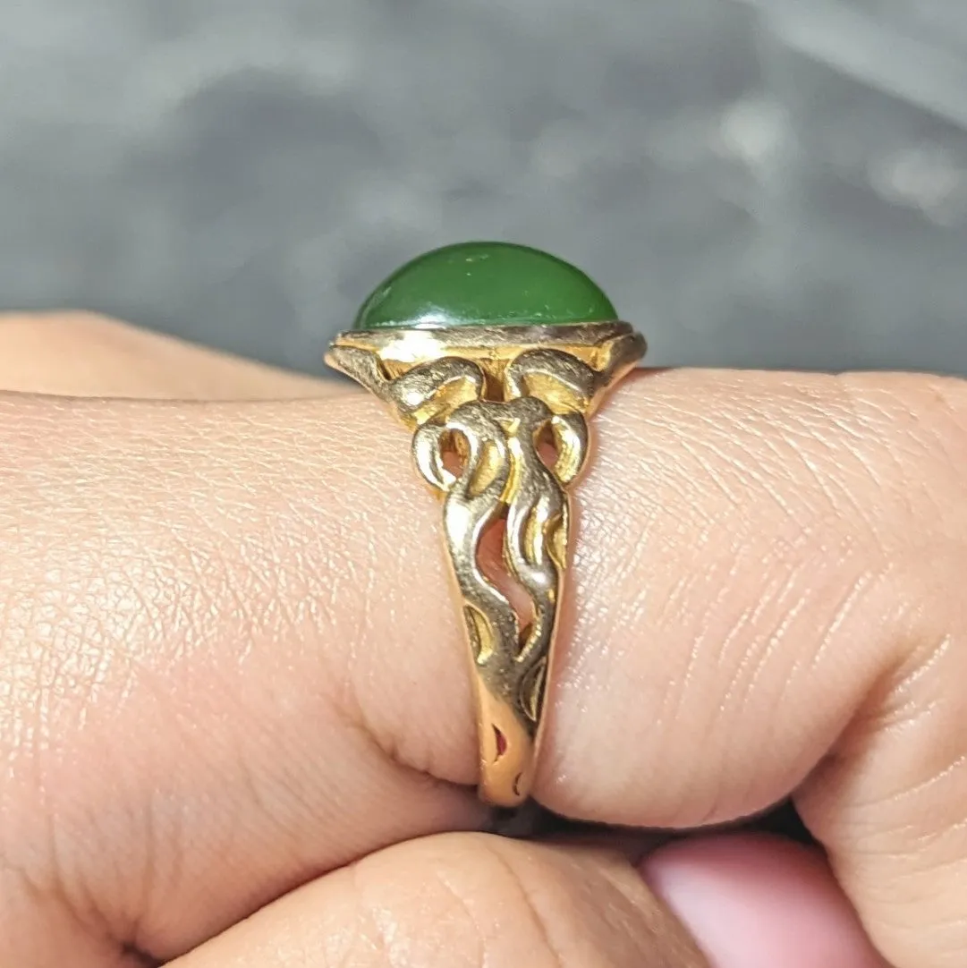 Art Nouveau Nephrite Jade 14 Karat Yellow Gold Antique Unisex Signet Ring