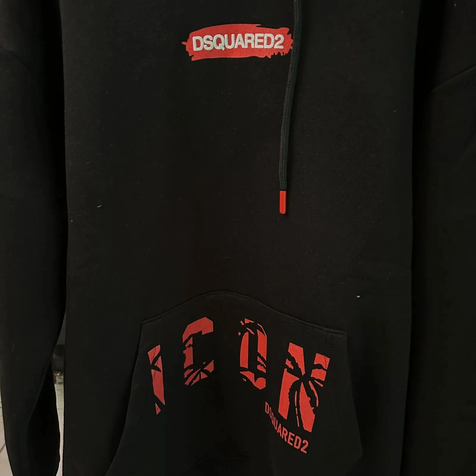 DSQUARED2 BLACK HOODIE RED ICON PRINT - The Nucleus Clothing