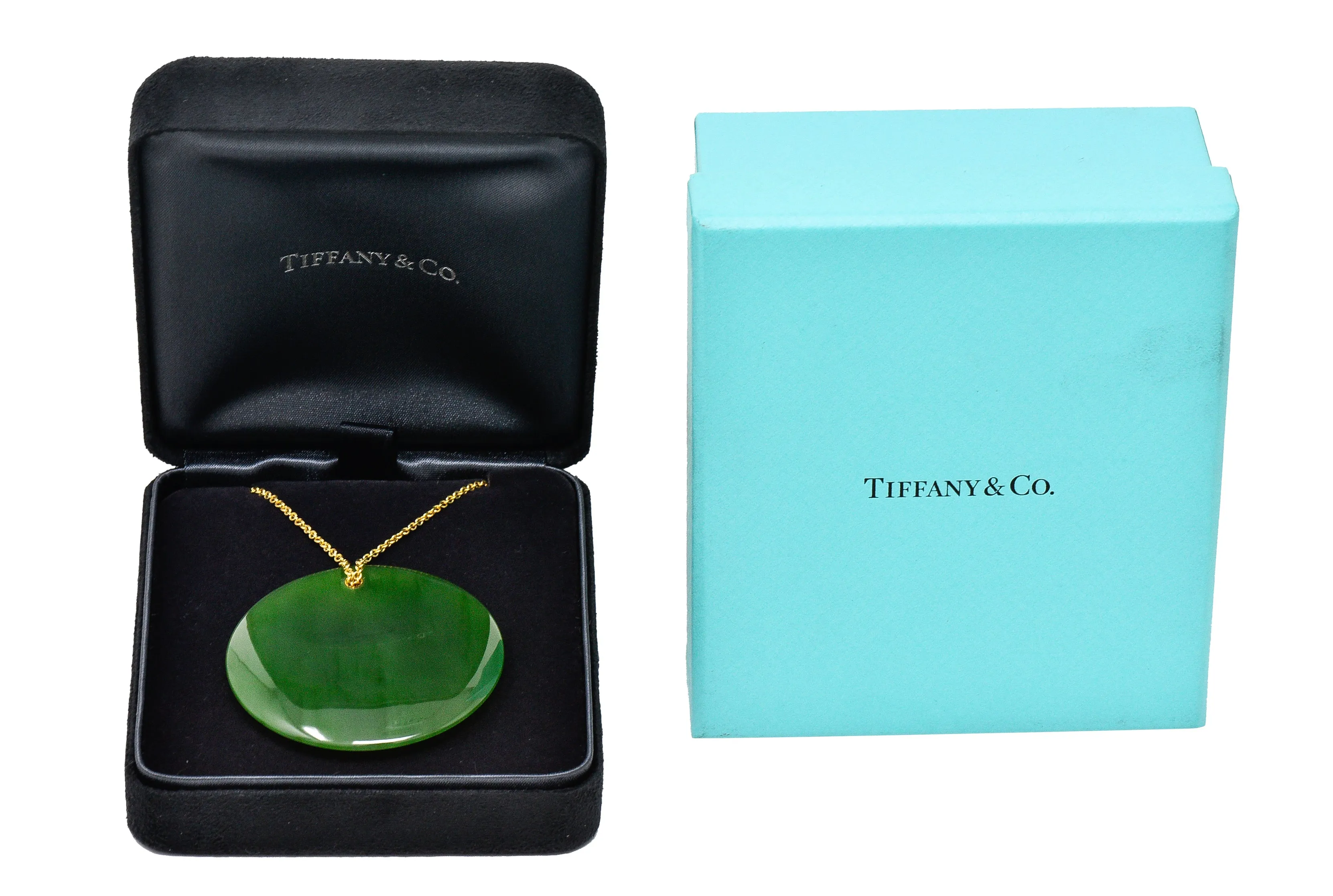 Large Elsa Peretti Tiffany & Co. Nephrite Jade 18 Karat Yellow Gold Vintage Carved Touchstone Pendant Necklace