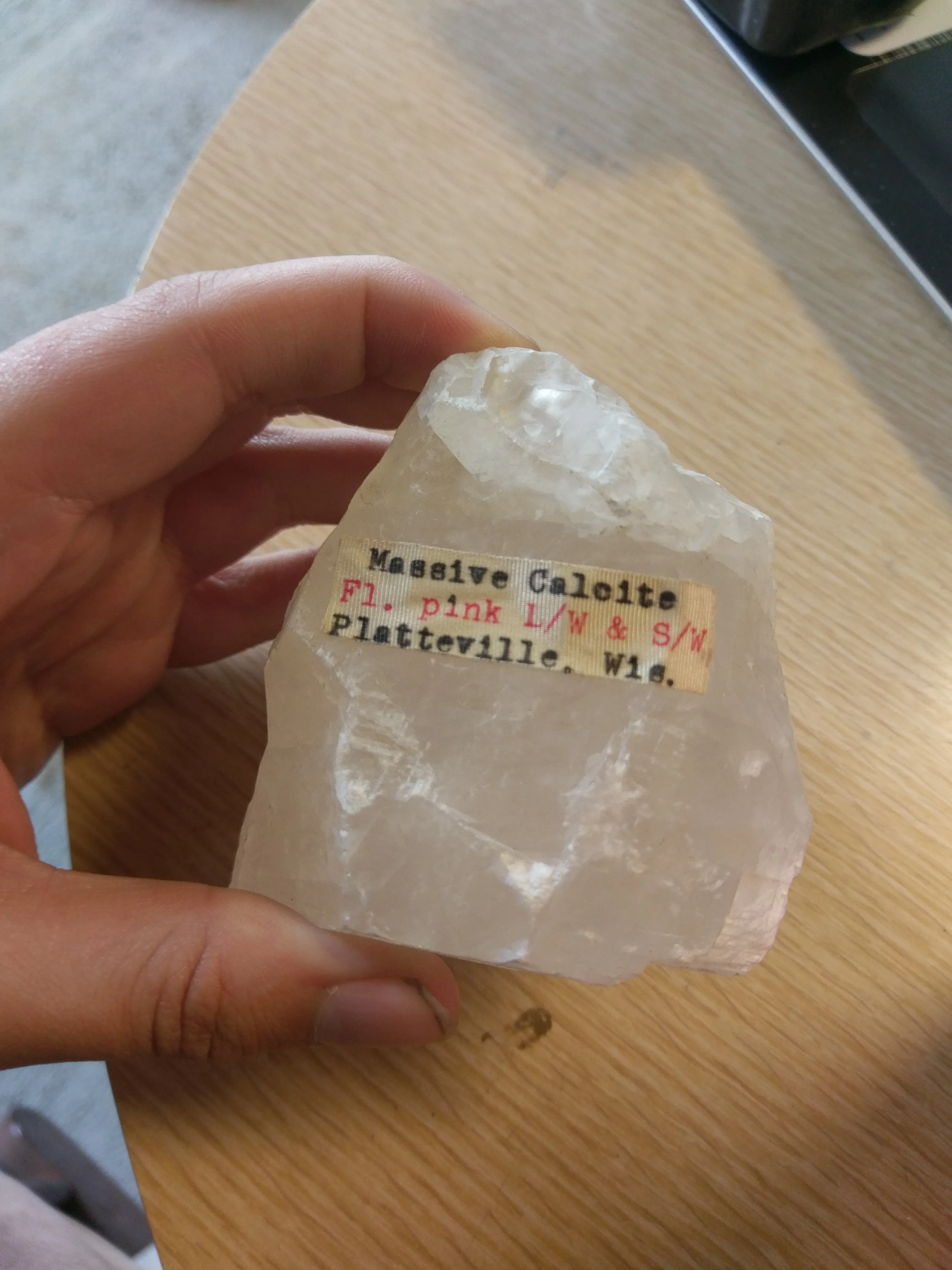 MASSIVE CALCITE CHUNK