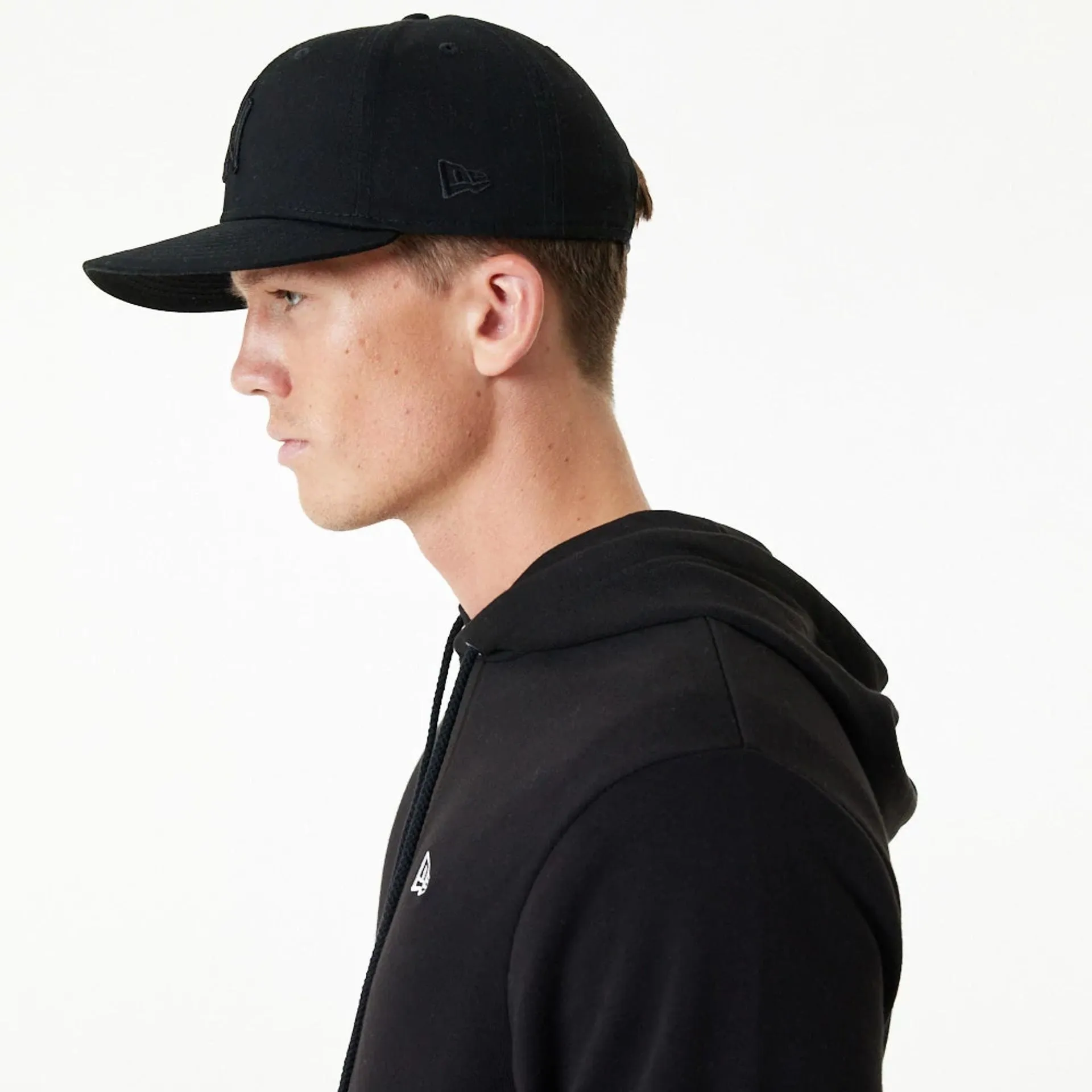 New Era Essential Black Pullover Hoodie