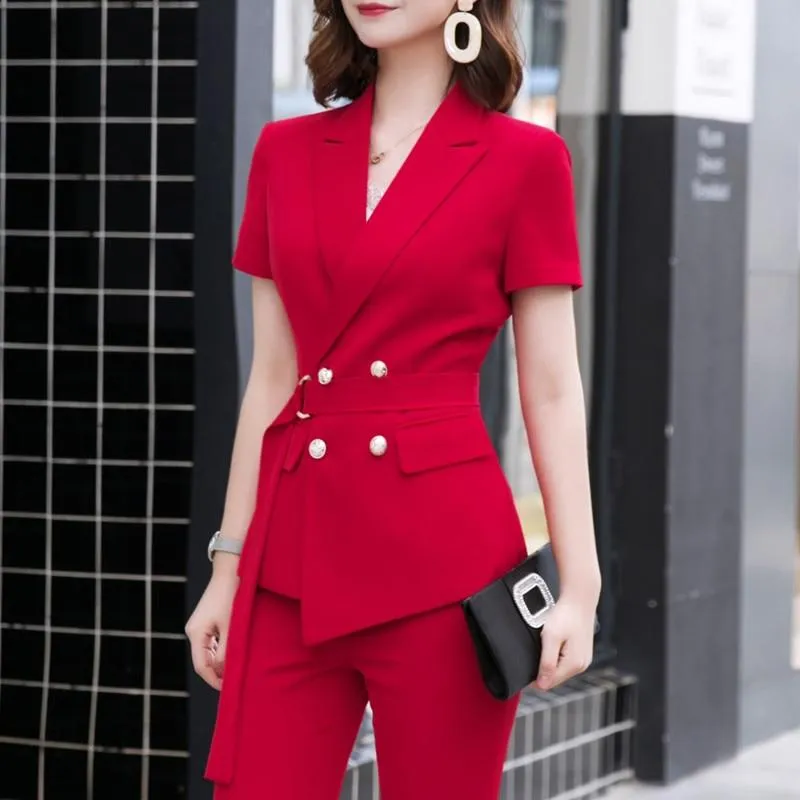 Summer Fashion Medium Women's Short Sleeve Blazer and Pant Suit with Belt on Clearance