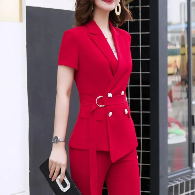 Summer Fashion Medium Women's Short Sleeve Blazer and Pant Suit with Belt on Clearance