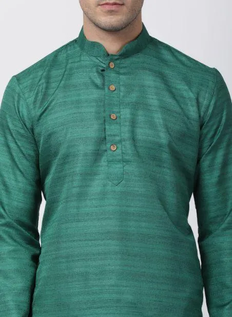 VASTRAMAY Men's Green Cotton Silk Blend Kurta